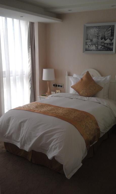 Xi'An Qu Jiang Yin Zuo Hotel Екстериор снимка