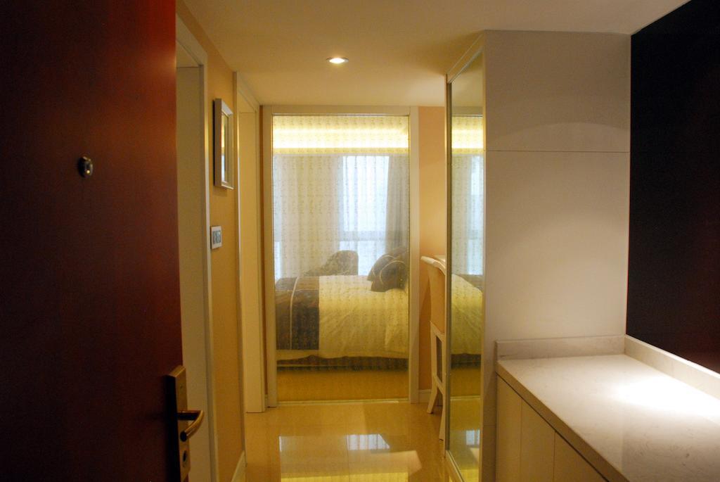 Xi'An Qu Jiang Yin Zuo Hotel Екстериор снимка