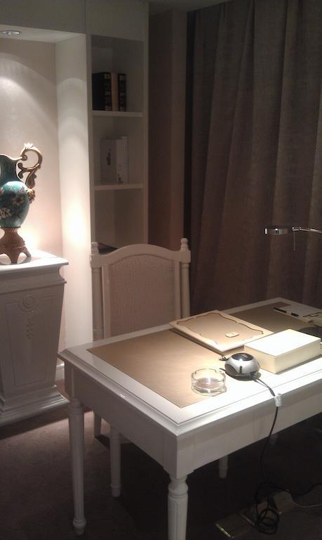 Xi'An Qu Jiang Yin Zuo Hotel Екстериор снимка