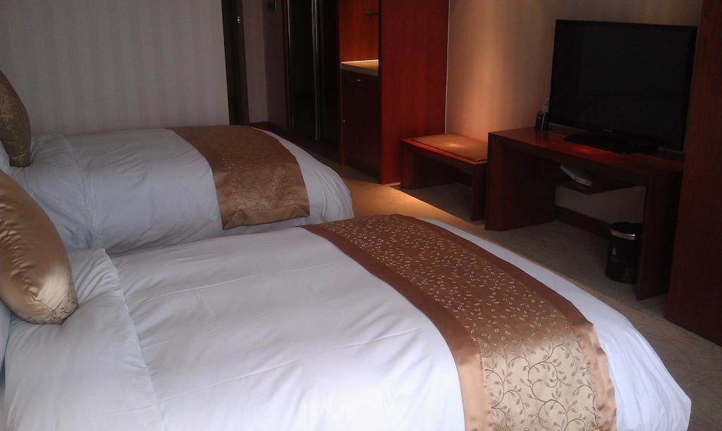 Xi'An Qu Jiang Yin Zuo Hotel Екстериор снимка